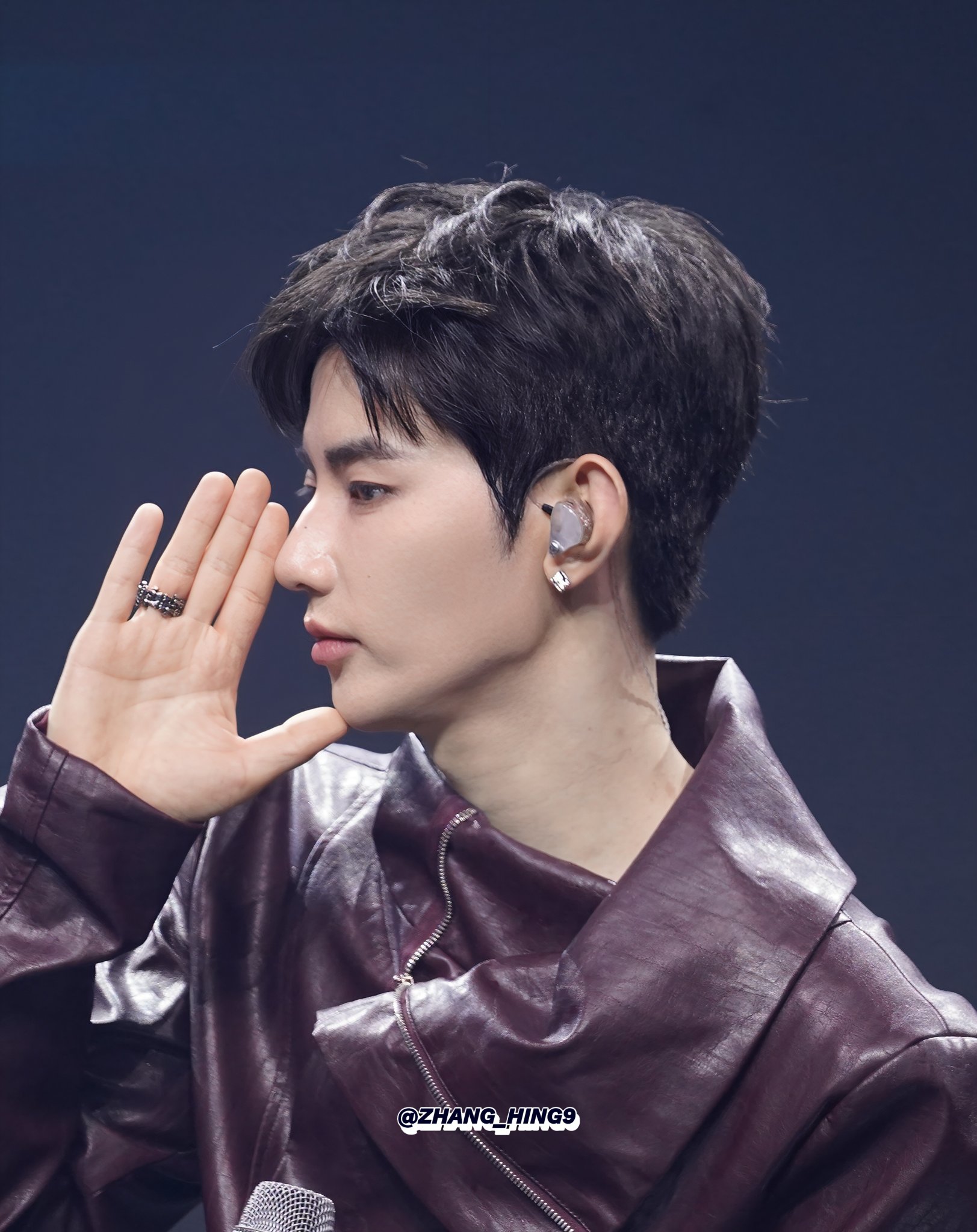 [잡담] 앤더블 장하오 옆얼굴 너무 좋아 | 인스티즈
