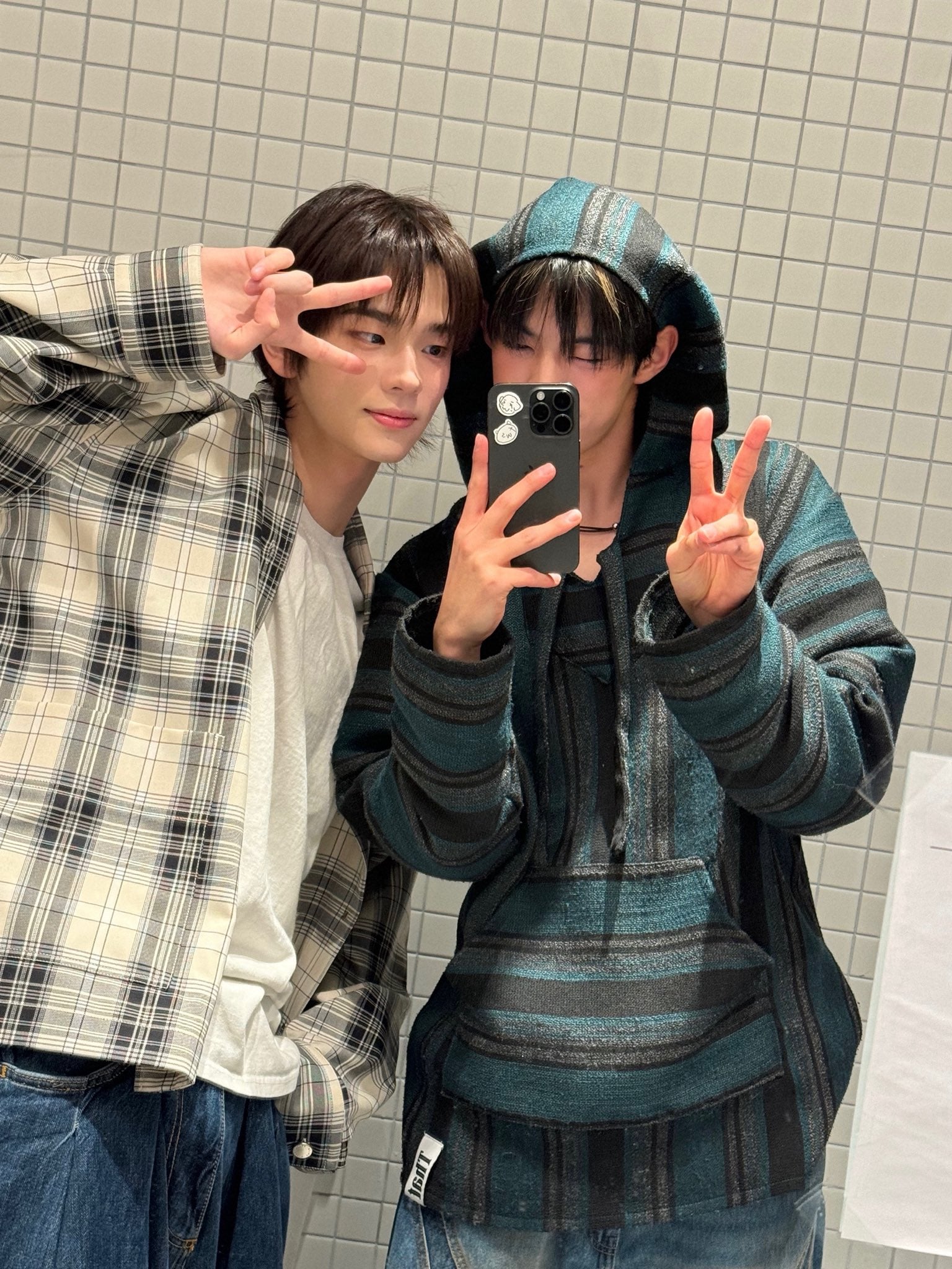 [잡담] 신유 도훈 유도즈 💙 | 인스티즈
