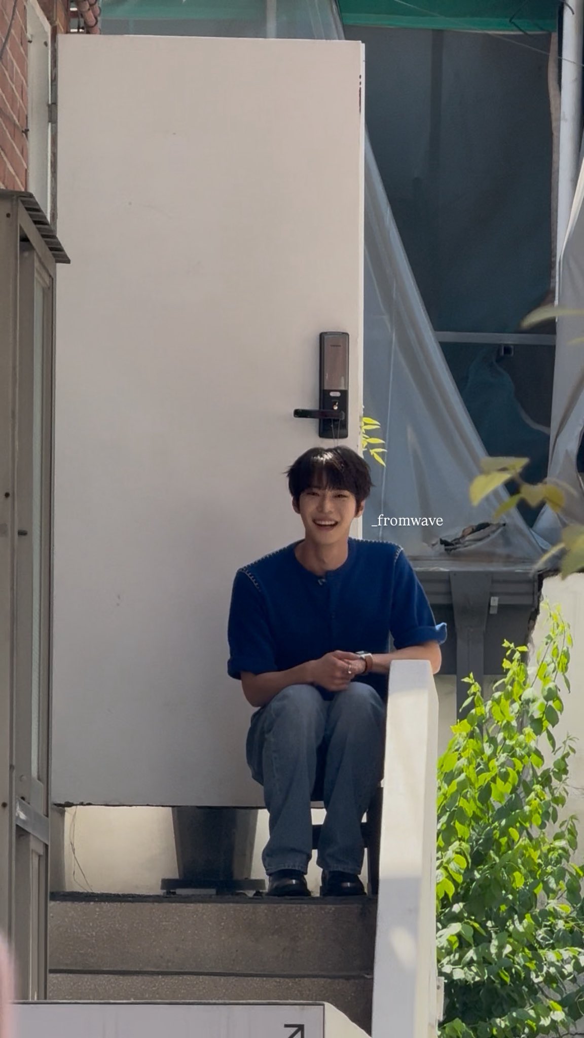[잡담] 서촌에서 도영이 본게 1년전이라니 | 인스티즈