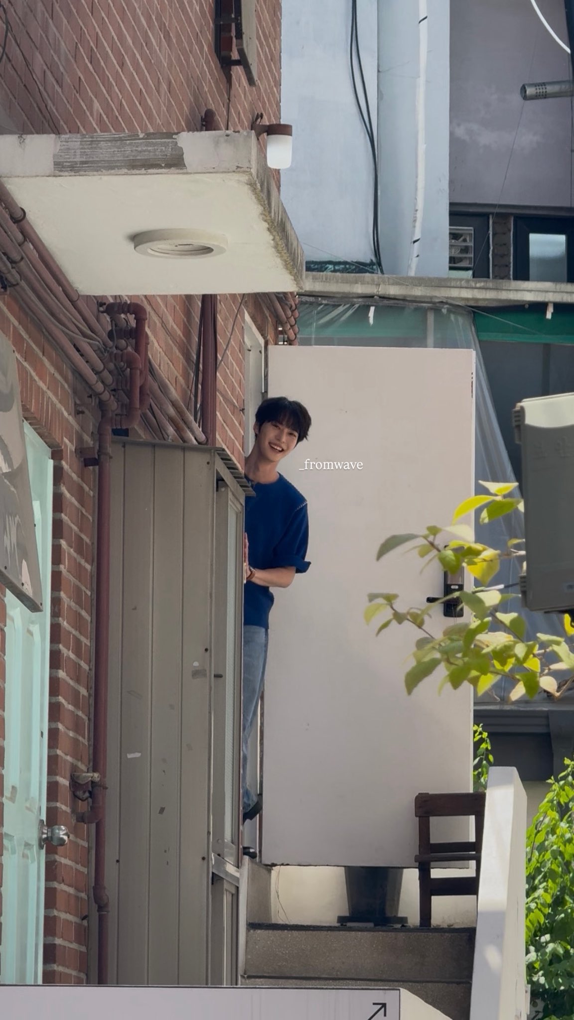 [잡담] 서촌에서 도영이 본게 1년전이라니 | 인스티즈