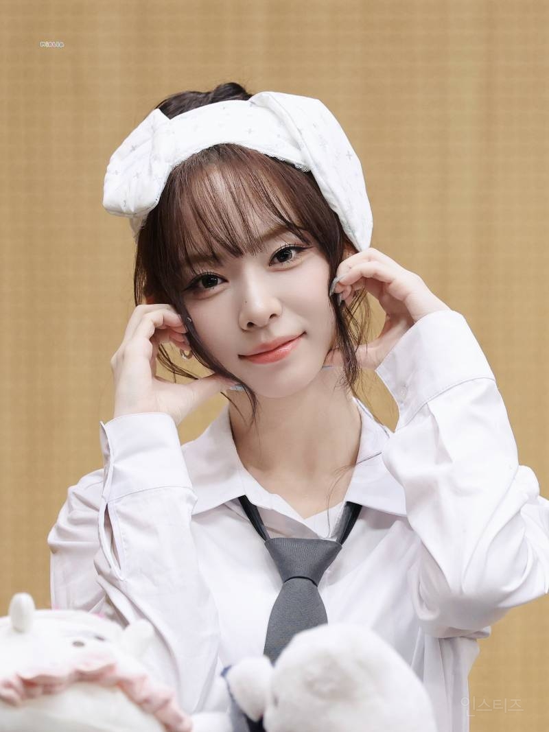 얼마 전 고대 축제 무대하고 울었던 아이돌...jpg | 인스티즈