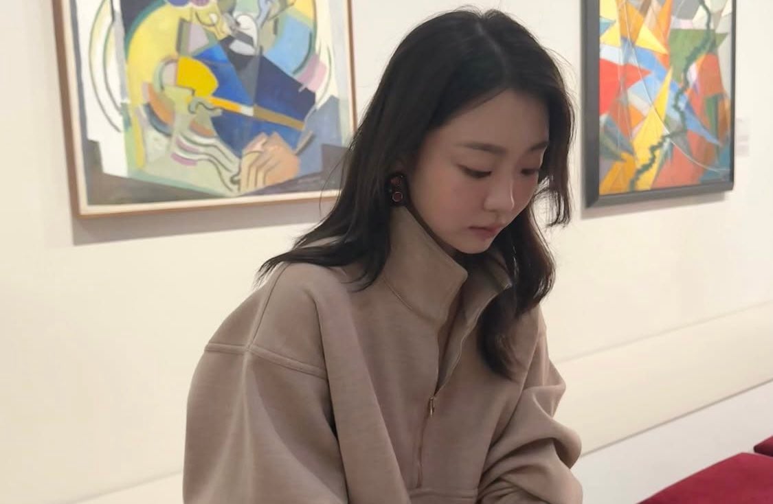 [잡담] 샤넬 김다미 진짜 길고 예쁘다 | 인스티즈