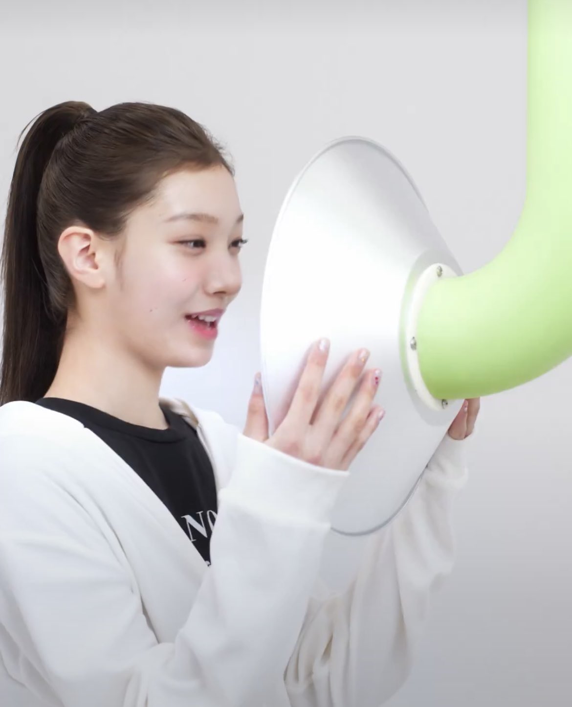 [잡담] 하이브 새 걸그룹 레이블 런칭한건데 여기 지효 막내 동생 있는듯 | 인스티즈