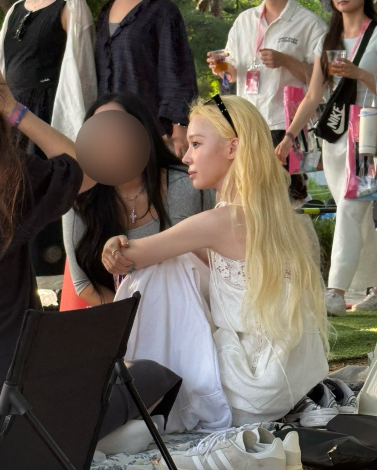 [잡담] 서재패에서 찍힌 윈터 폰카짤 | 인스티즈