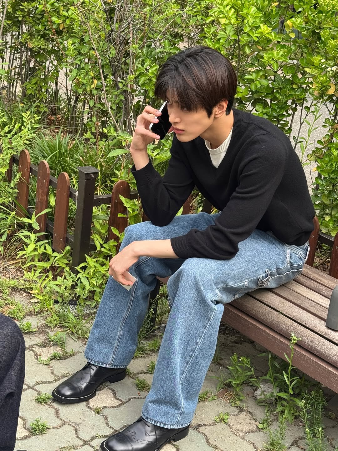 [잡담] 코르티스 인스타에 샤넬 비하인드 올려줌 | 인스티즈
