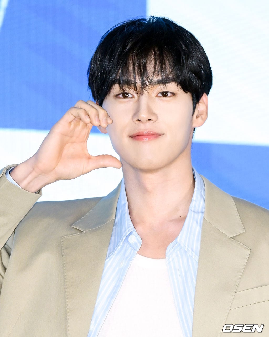 [잡담] 홍민기 ㅈㅉ 요즘 공급 부족한 테토상타입 젊은남배다... | 인스티즈