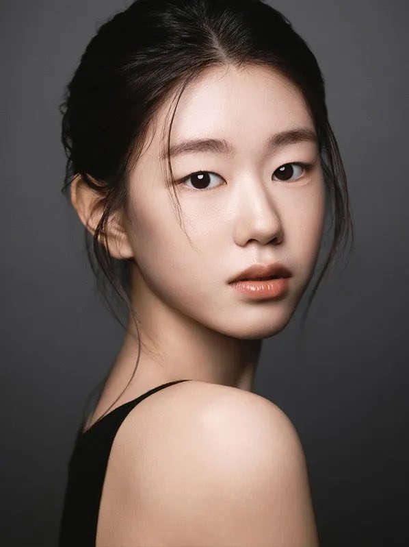 [잡담] 애기 왤캐 컸어...?? | 인스티즈