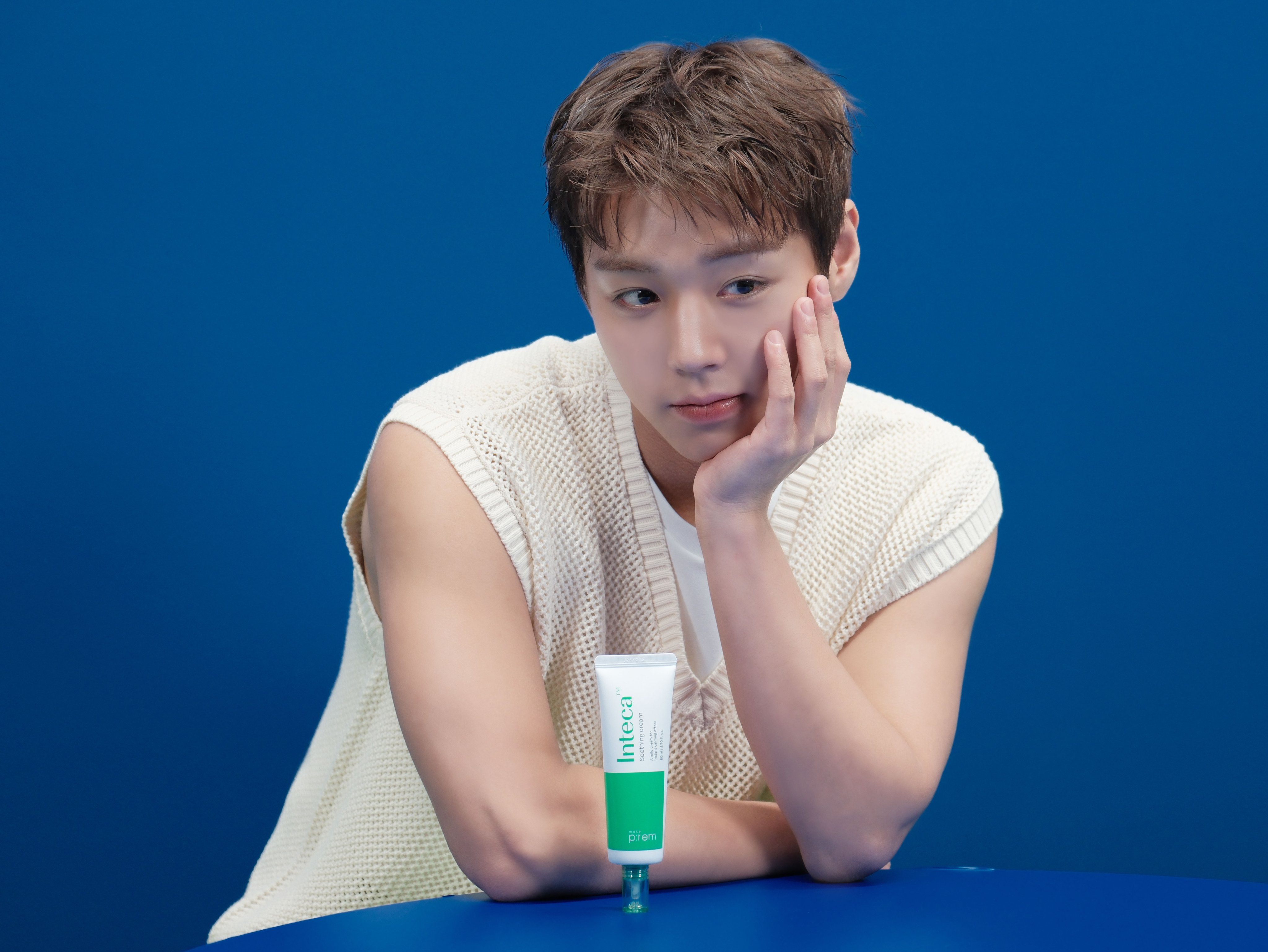 [잡담] 오늘뜬 사진보니 박지훈 근수저 맞는듯 | 인스티즈