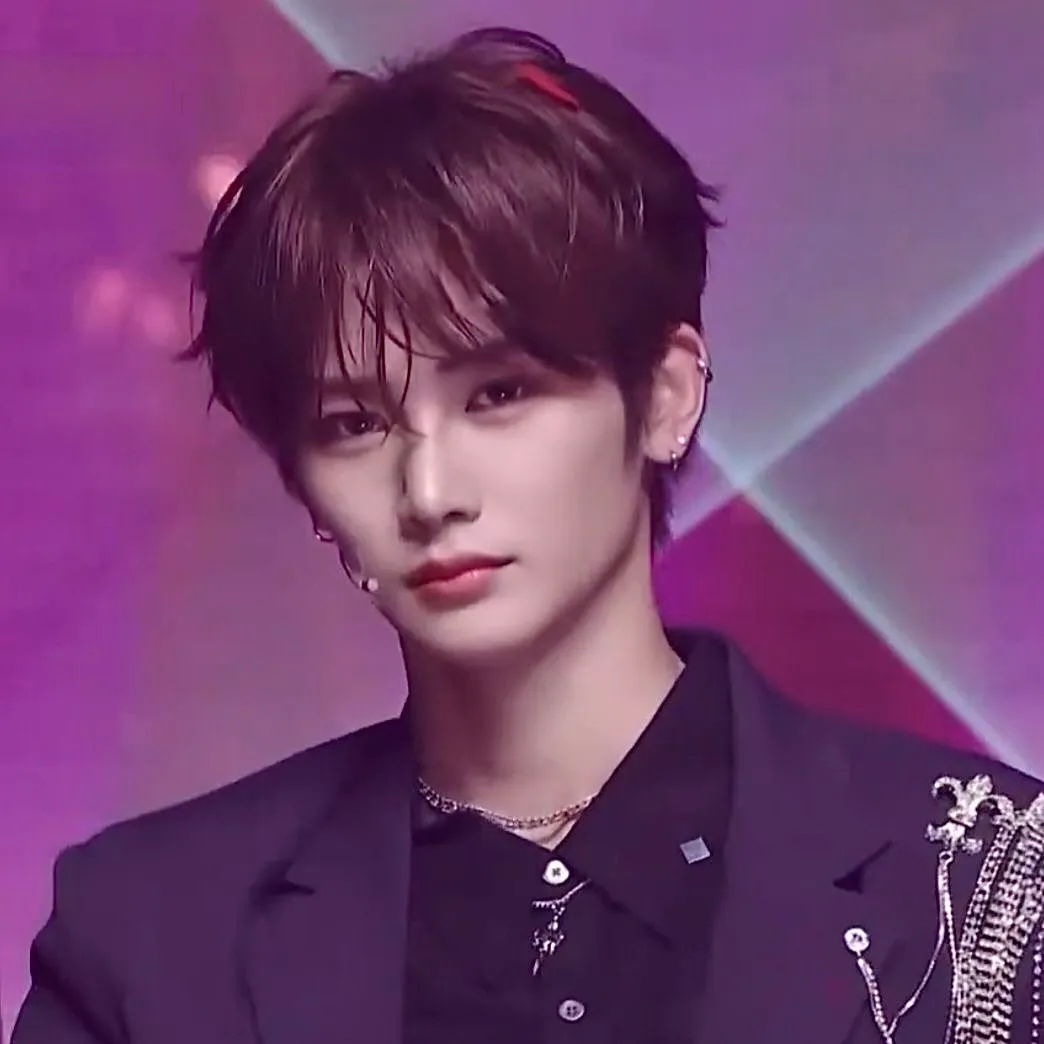 [잡담] 리노 한태산 조우안신 하관 개짧은 고양이 미소년 상 | 인스티즈