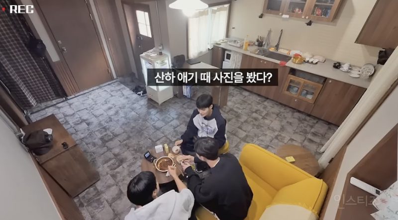 얼마나 노력했을지 감도 안 오는 노력형 어깨깡패 아이돌 | 인스티즈