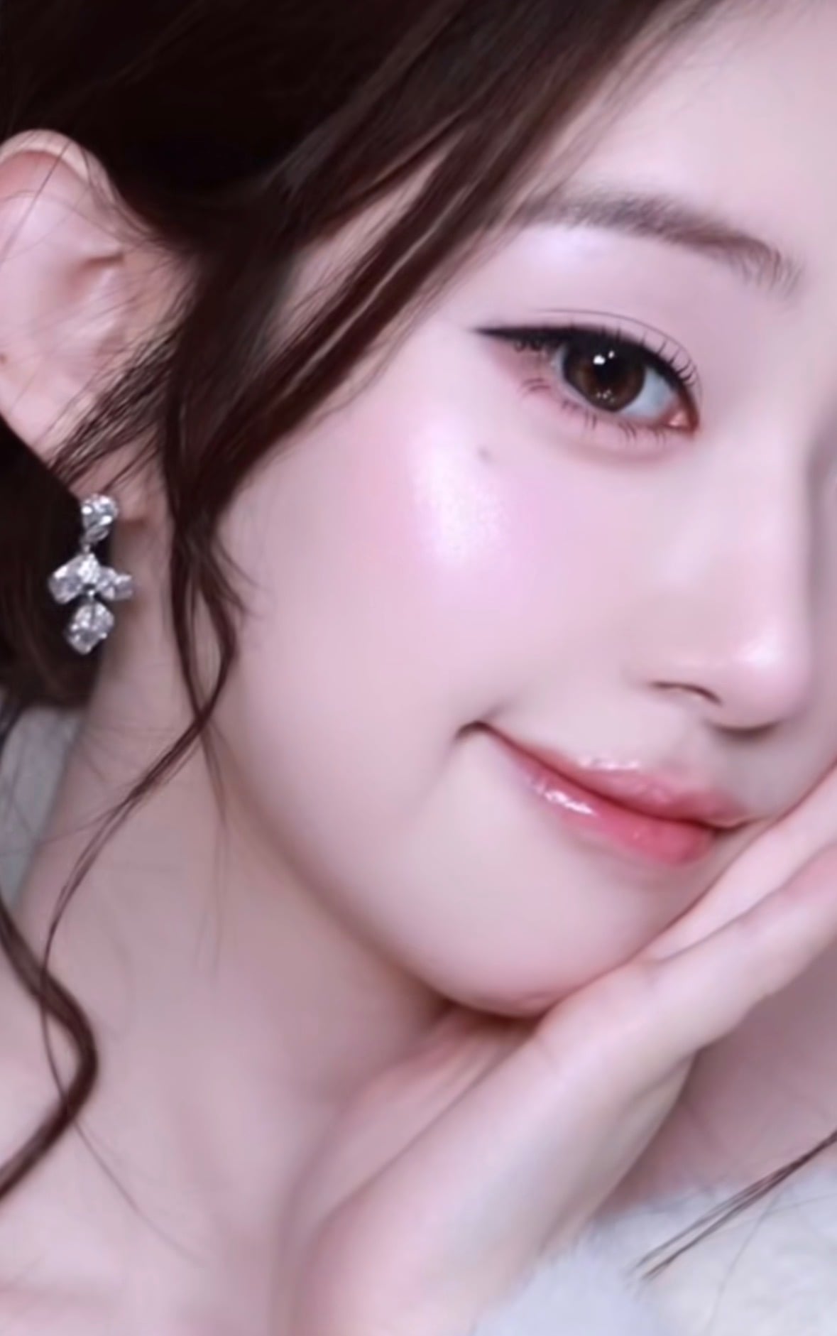[잡담] 와 유튜버가 장원영,아이린 커버메이크업한건데 진짜 닮았어; | 인스티즈