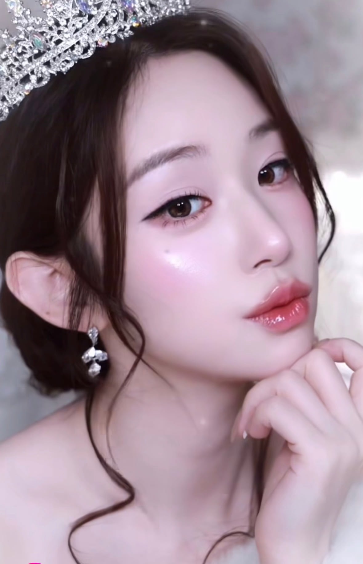 [잡담] 와 유튜버가 장원영,아이린 커버메이크업한건데 진짜 닮았어; | 인스티즈