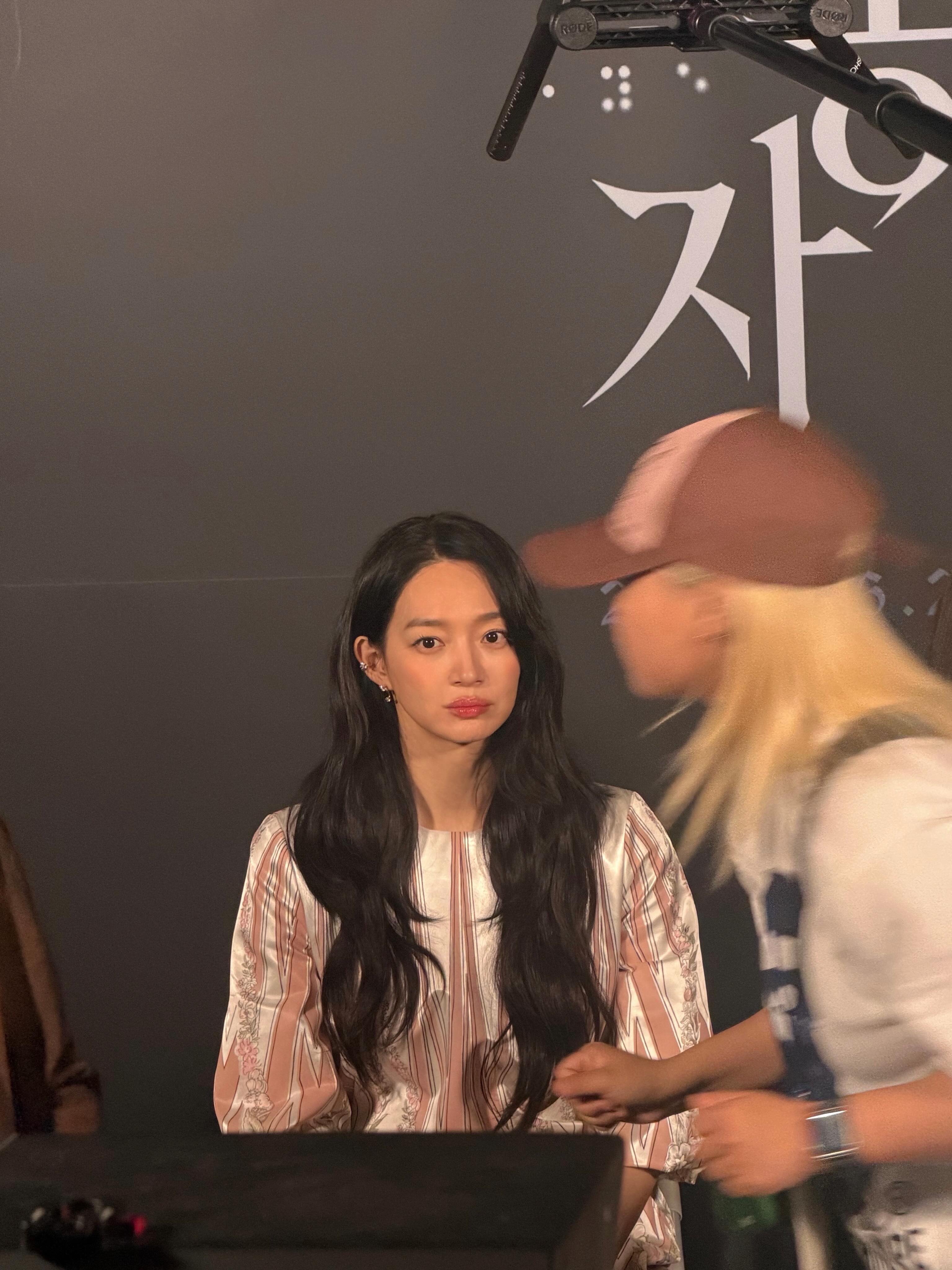 [잡담] 신민아) 260526 신민아 인스타 업뎃 | 인스티즈
