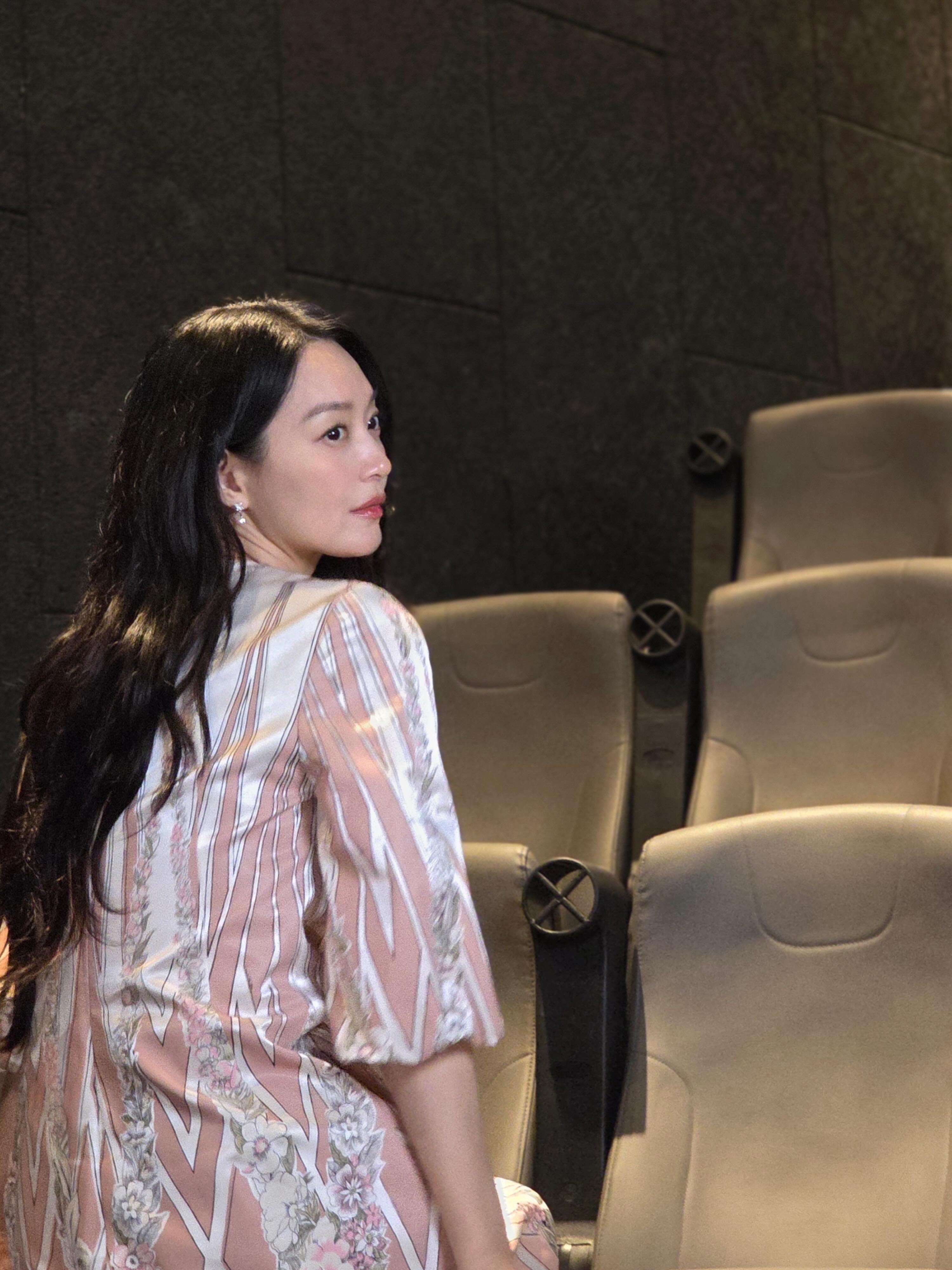 [잡담] 신민아) 260526 신민아 인스타 업뎃 | 인스티즈