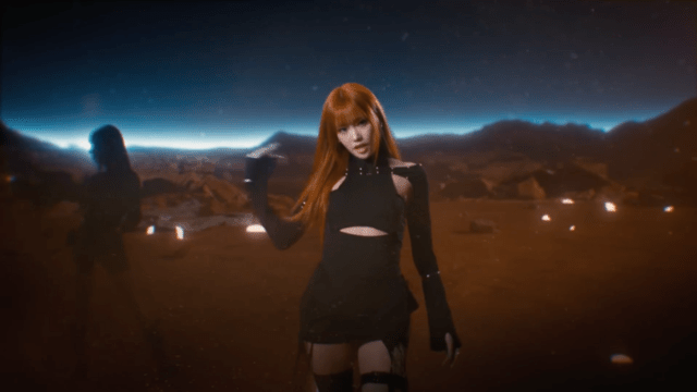 흔한 Y2K 아닌 Y3K 컨셉으로 나온 신인 여돌...jpgif | 인스티즈