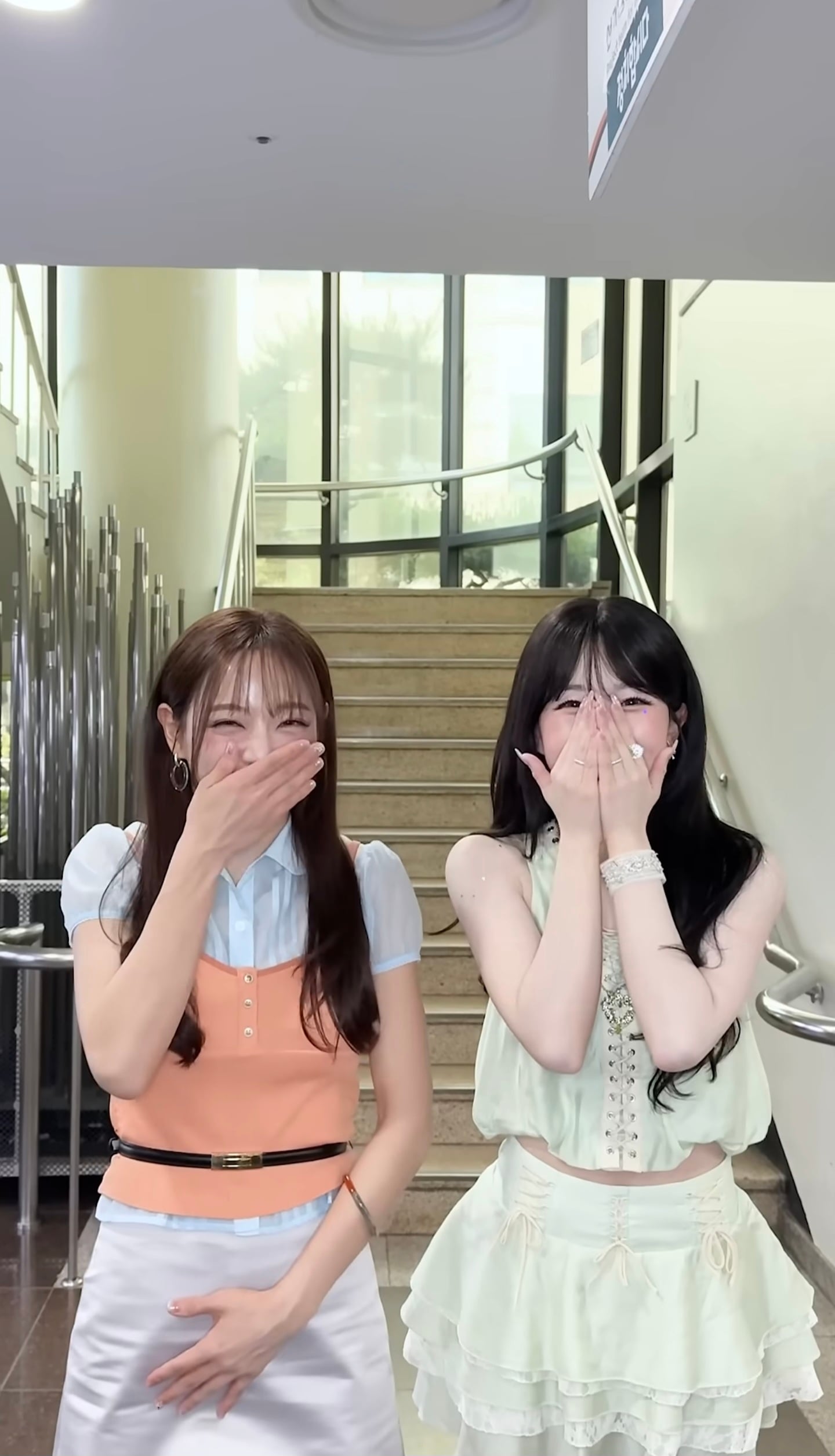 [잡담] 오해원 드디어 김세정 만나서 진짜 행복해보임 ㅋㅋㅋㅋ | 인스티즈