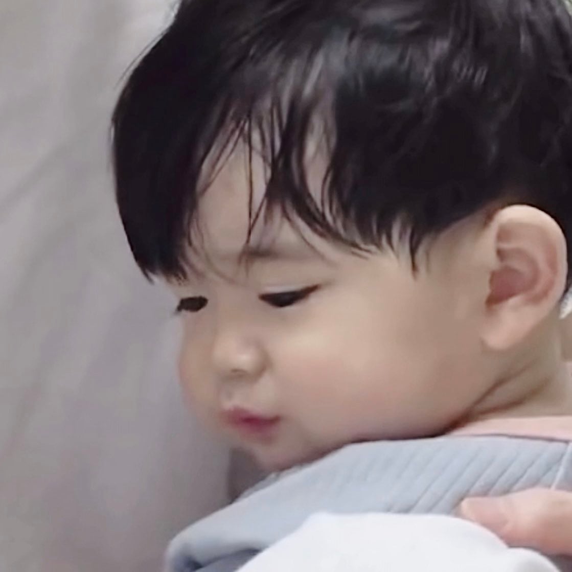 [잡담] 오렌지 먹는 유준이 볼따구 미어터지겄다 | 인스티즈