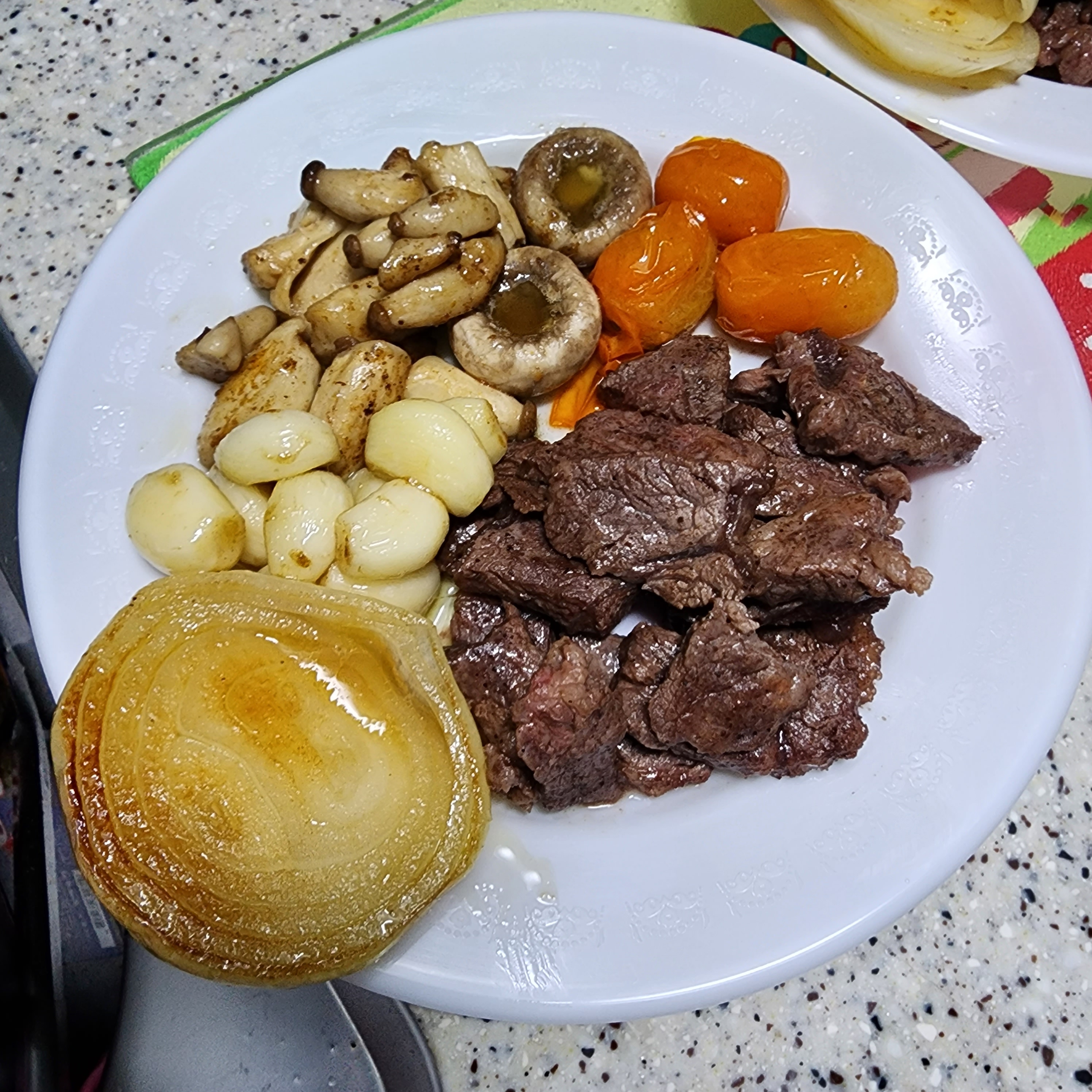[잡담] 지금 시간에 이런거 올려도 되나 | 인스티즈