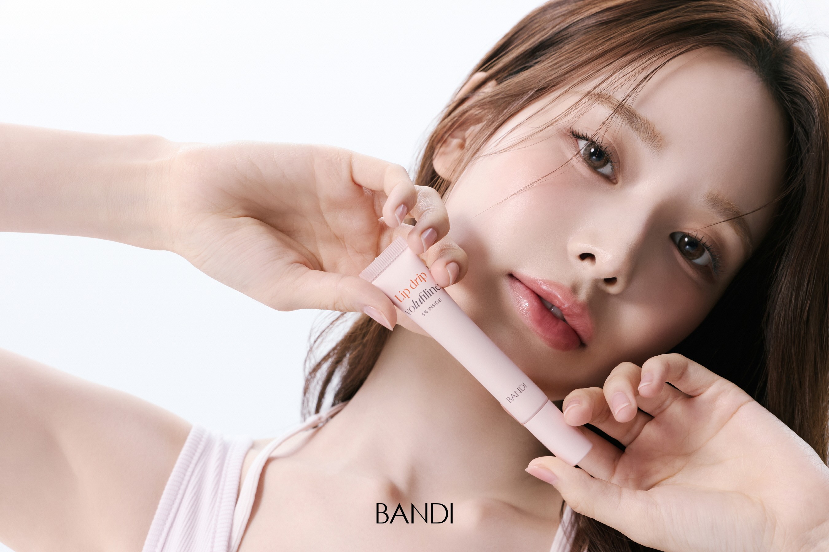 [잡담] 반디, 걸그룹 이즈나(izna) 방지민 모델 발탁… 첫 립 케어 라인 '립 드립' 공개 | 인스티즈