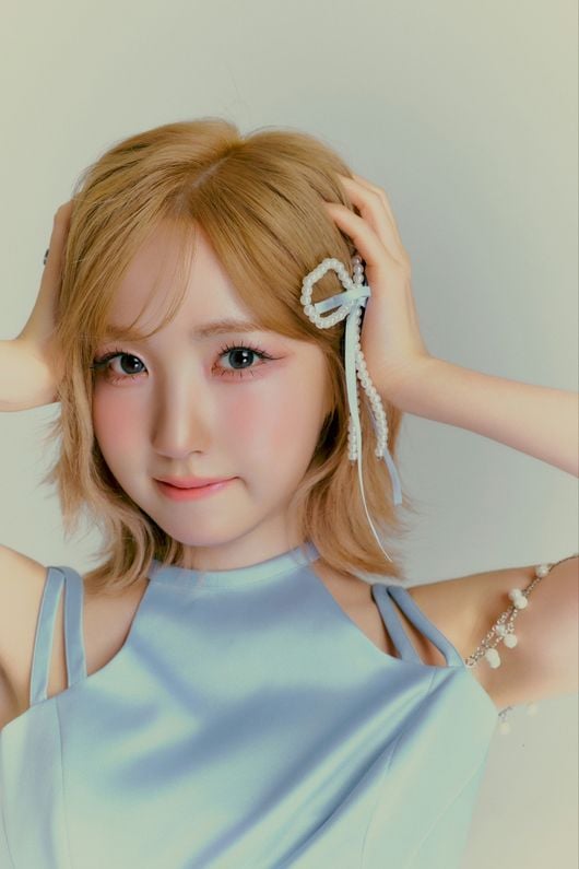 [잡담] 세이마이네임 히토미, 신규 예능 '닥치고 한일전' MC 발탁...이수근‧황제성과 호흡 | 인스티즈