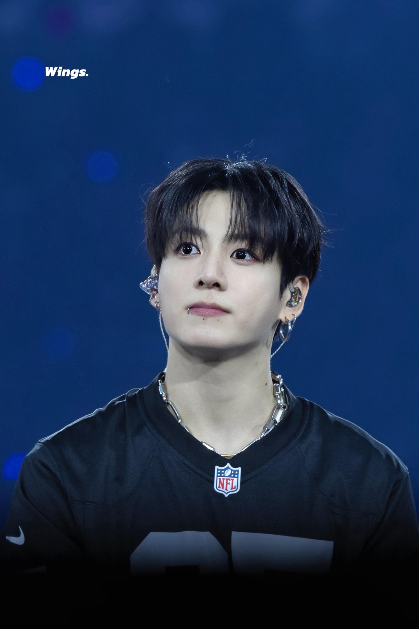 [잡담] 아 바빠서 이제봤는데 정국 어제사진이지만 내가 좋아하는 느낌임 | 인스티즈