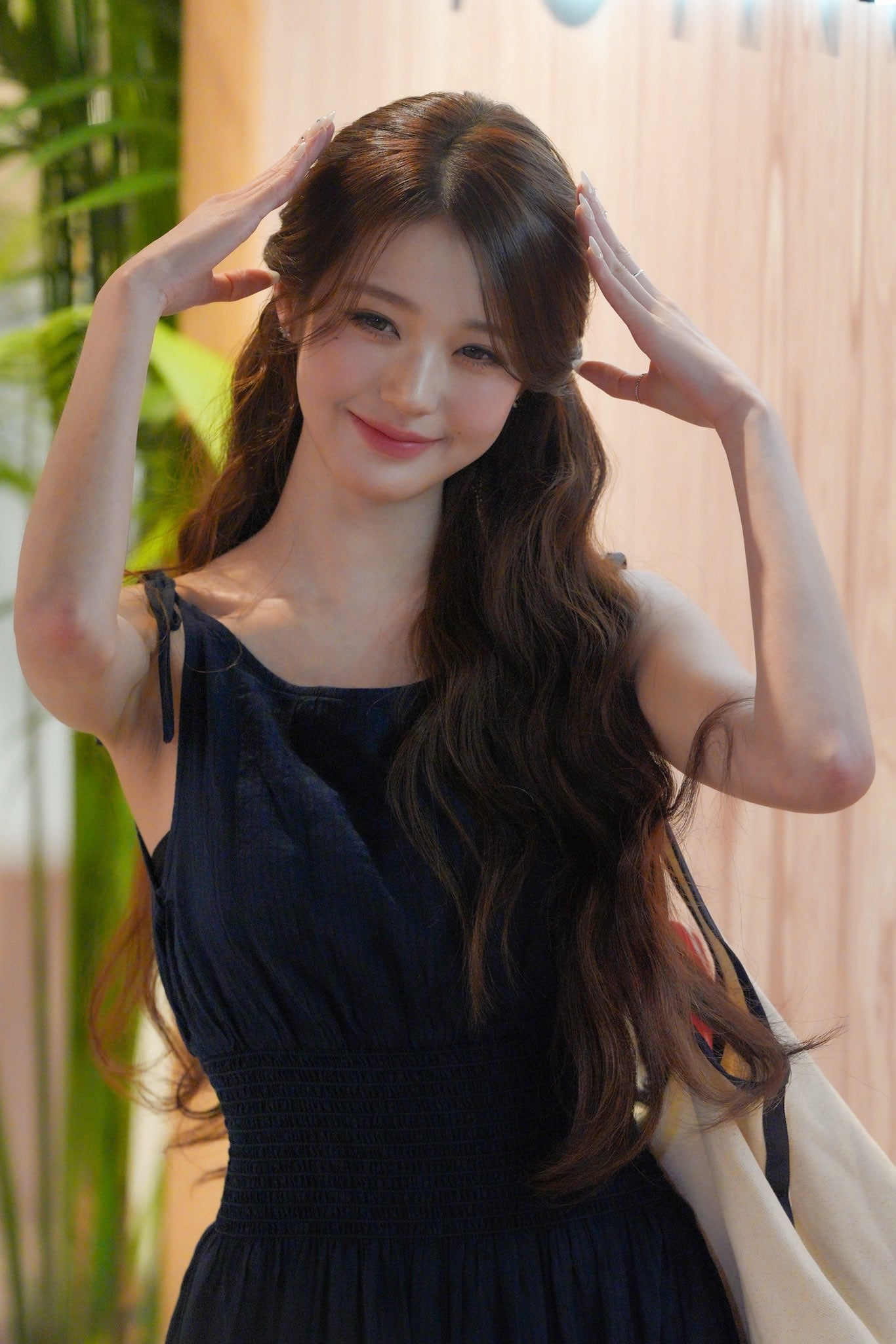 [잡담] 오늘자 타미힐피거 행사 참석한 장원영 | 인스티즈