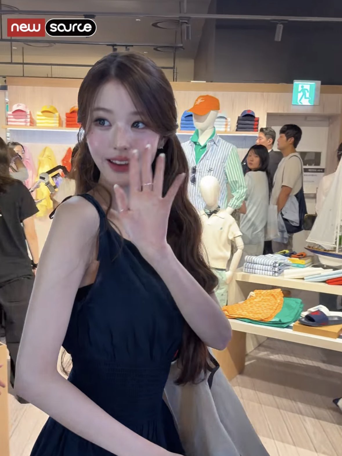 [잡담] 오늘자 타미힐피거 행사 참석한 장원영 | 인스티즈