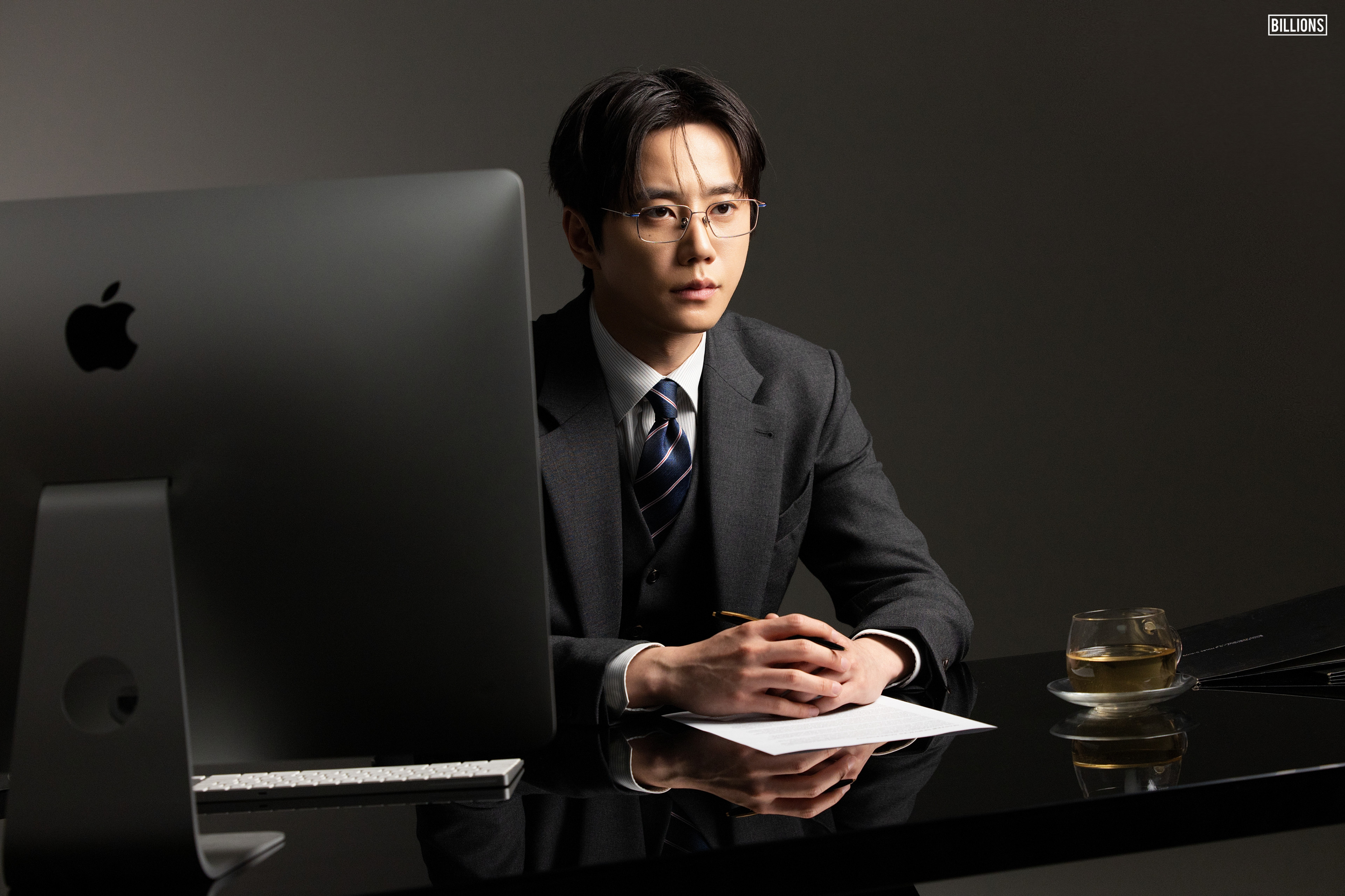 [잡담] 이준영 <신입사원 강회장> 포스터 & 티저 촬영 현장 비하인드 | 인스티즈