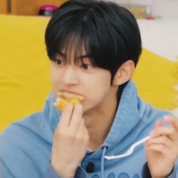 [잡담] 너무너무너무너무 귀여운 도훈이 | 인스티즈