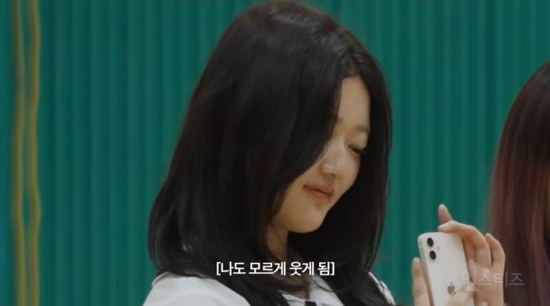 사진 찍어달라는 친구가 알고보니 존잘 아이돌일때..jpg | 인스티즈