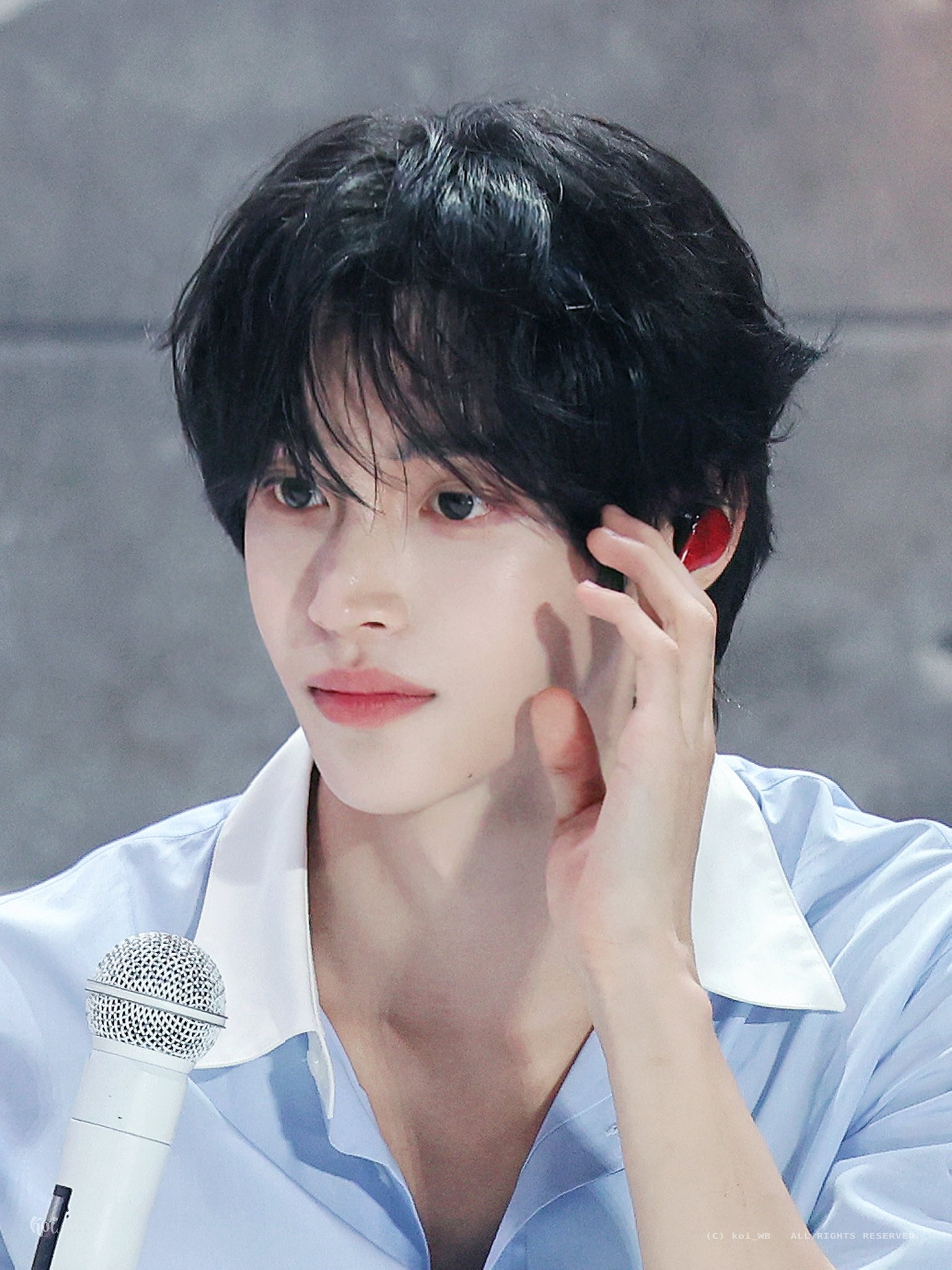[잡담] 와 얘는 진짜 뭐 이렇게 생겼냐ㅋㅋ | 인스티즈