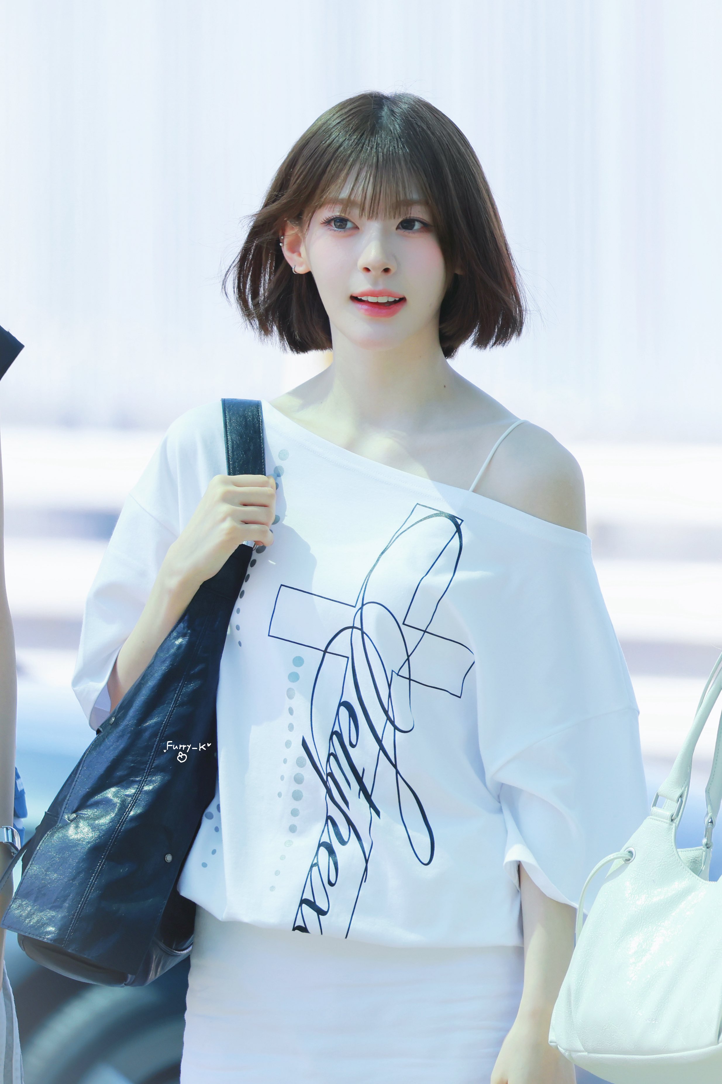[잡담] 스테이씨 세은이 단발 진짜 졸ㄹ라ㅏㅏㅏㅏㅏㅏ 예뻐 | 인스티즈