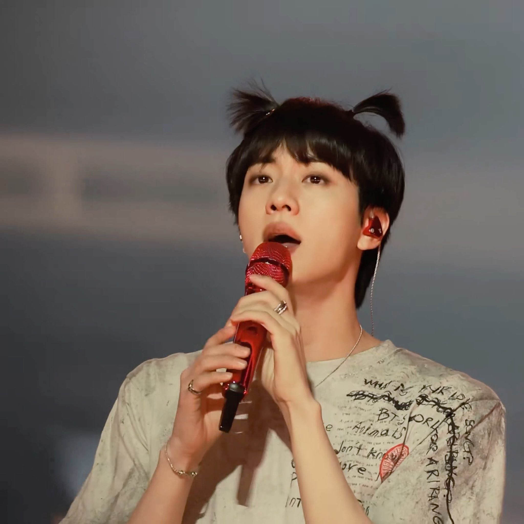 [잡담] 방탄 진 머리 묶기전에 ㅋㅋ | 인스티즈