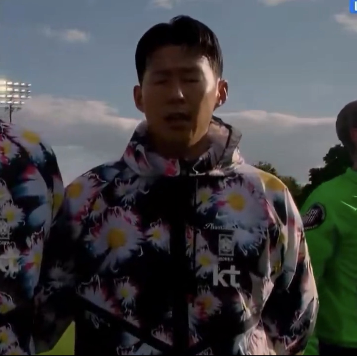 [잡담] 지디 피마원 입고 애국가 부르는 손흥민 실존 | 인스티즈