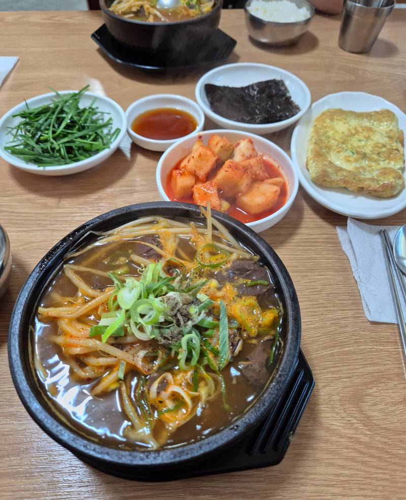 [잡담] 선지해장국 먹고왔다 | 인스티즈