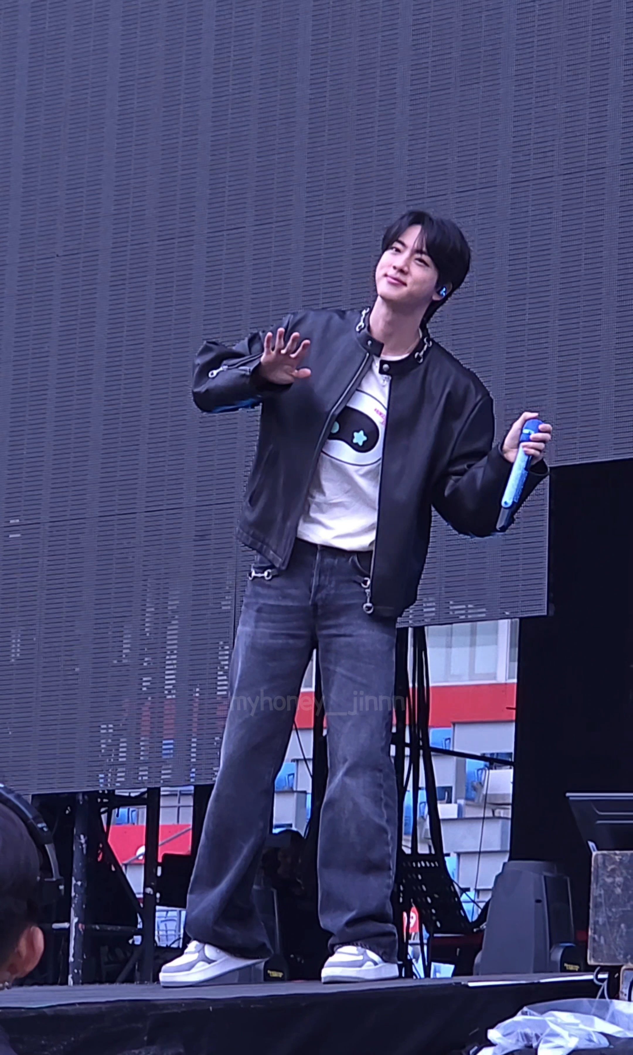 [잡담] 방탄 진 비율 진짜 부럽다 | 인스티즈