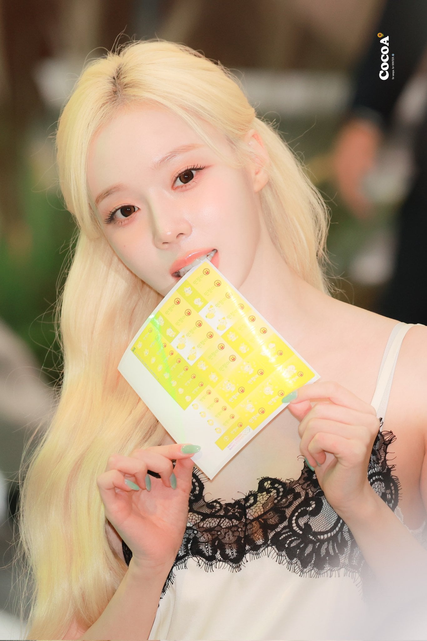 [잡담] 오늘 레모네이드 팝업스토어 참석한 카리나&윈터 | 인스티즈