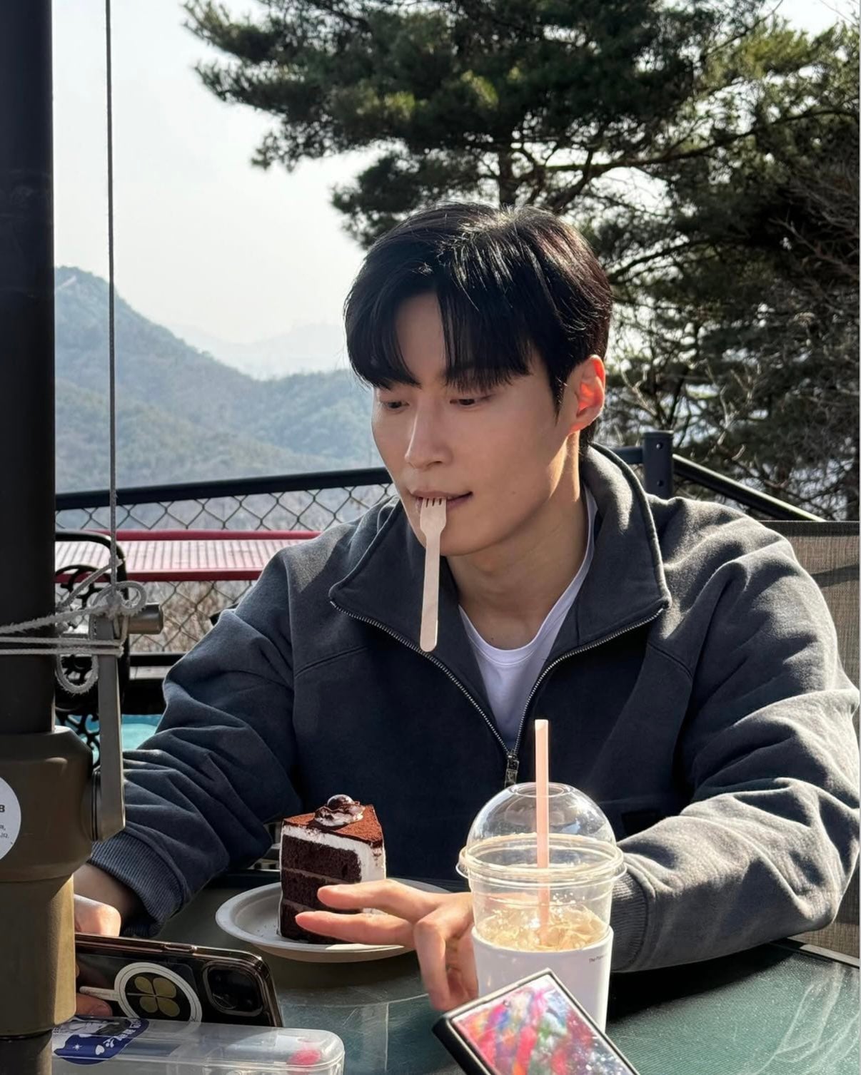 [잡담] 허남준 일상사진 진짜 좋음 | 인스티즈