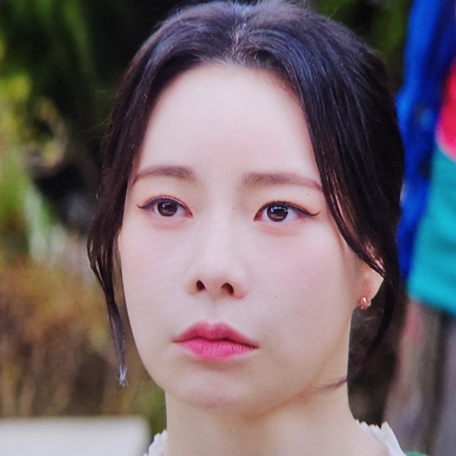 [잡담] 멋진신세계) 서리 사이비 교주 보러 갔을때 아이라인 단심이 시절 아이라인 이네 | 인스티즈