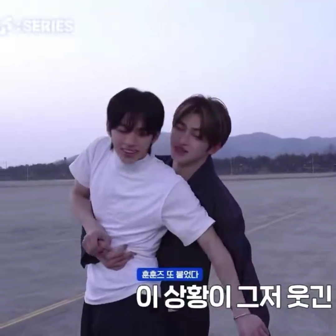 ㄱ [잡담] 햎도 연하 연상이 너무 귀여워서 미치겠나봄 | 인스티즈