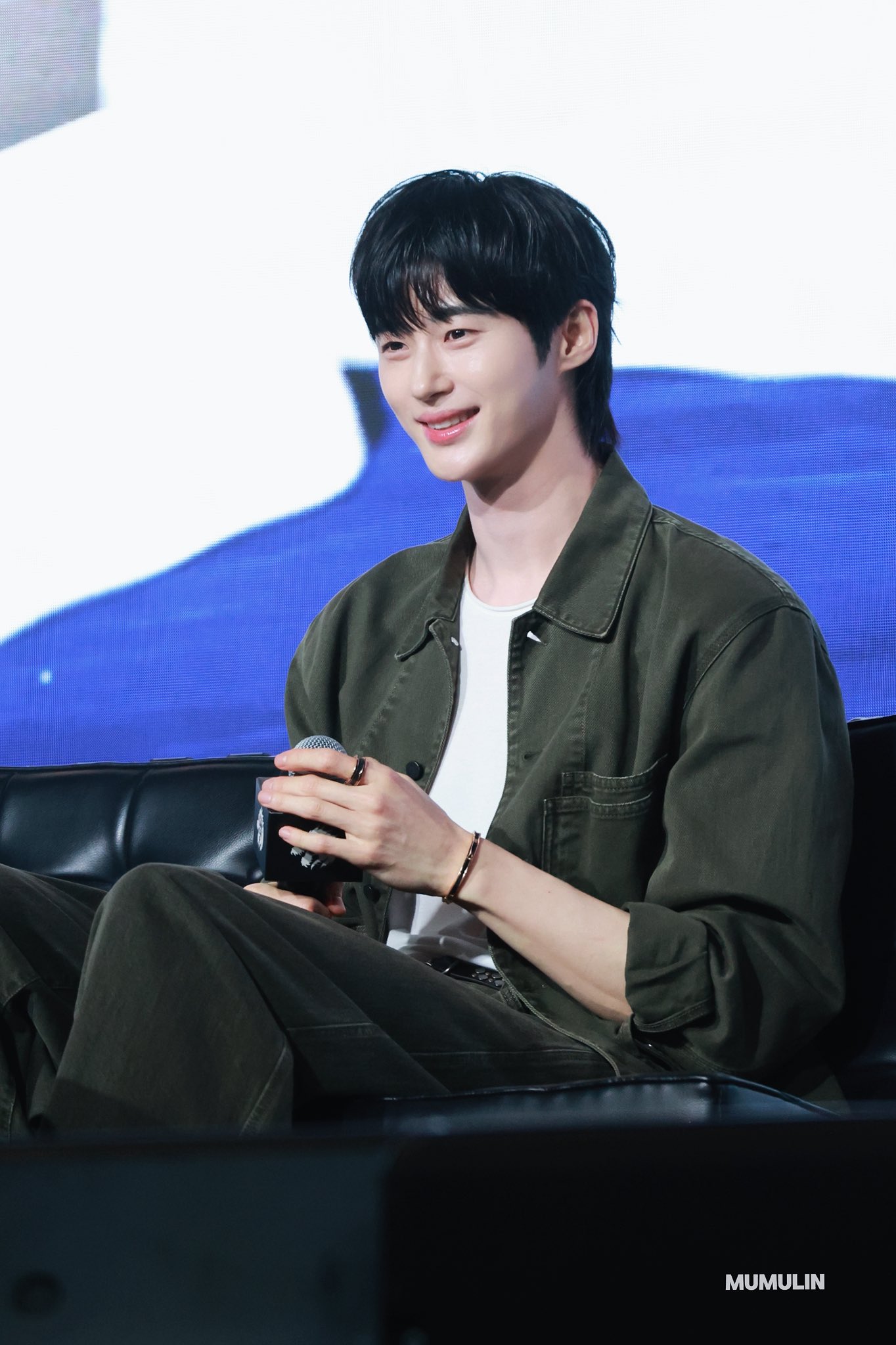 [잡담] 변우석 갈수록 더더 어려지는거 같아! | 인스티즈