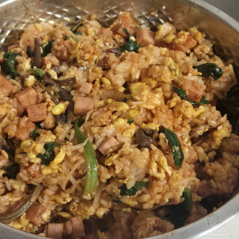 [잡담] 집에 있는 재료들로 비빔밥 만들어 먹는 중 | 인스티즈