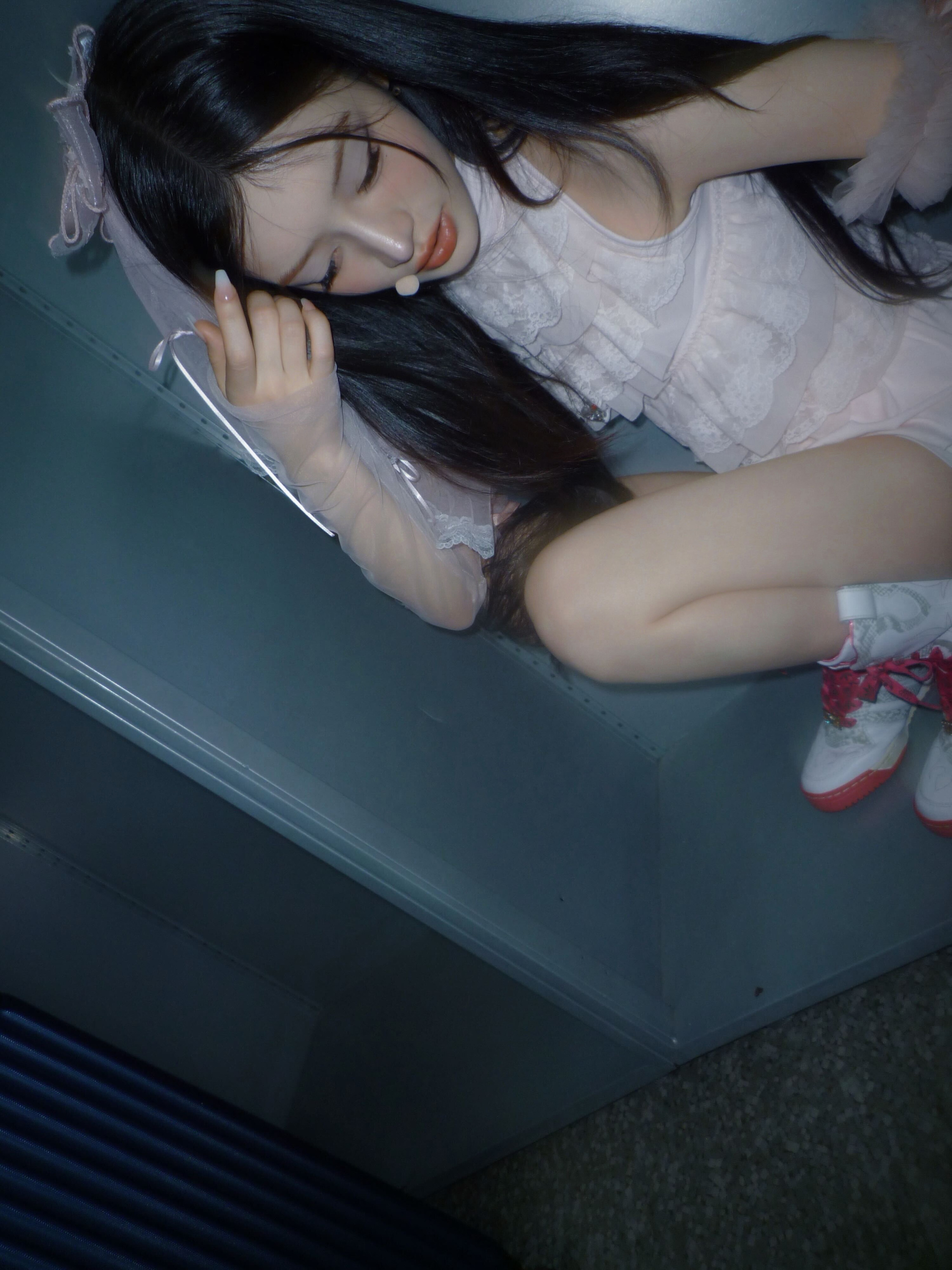 [잡담] 민주 위버스에 올려준 사진들 넘 이뻐 ✨🎀 | 인스티즈
