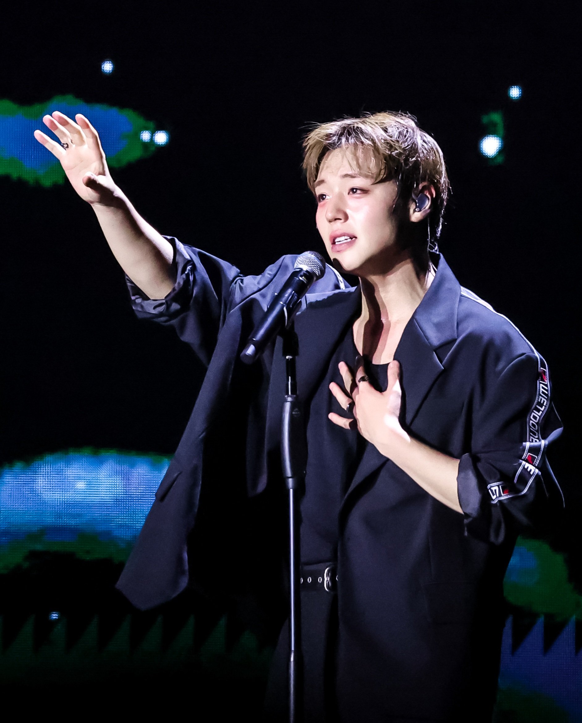 [잡담] 박지훈 이번 팬콘 레전드짤 철저히 엄선해서 낉여옴(보장) | 인스티즈