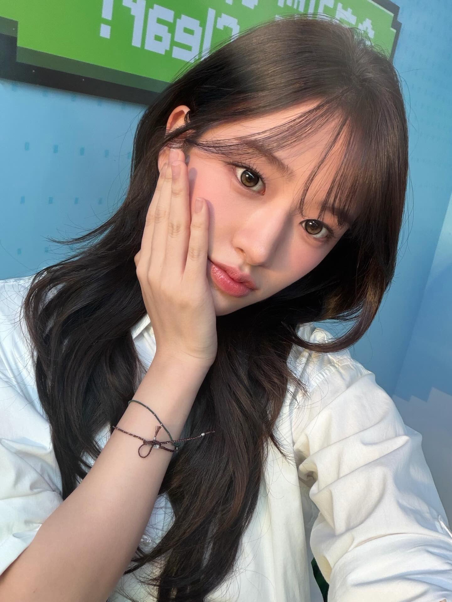 [잡담] 안유진 요즘 꽂혀있는 스타일링 | 인스티즈