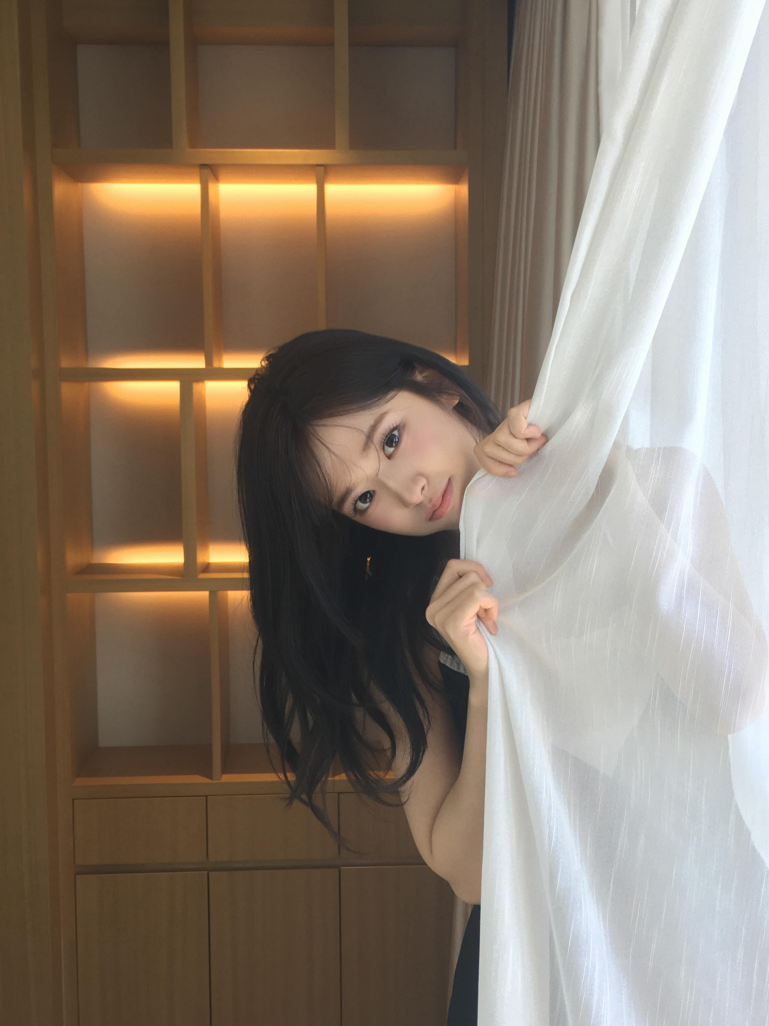 [잡담] 안유진 요즘 꽂혀있는 스타일링 | 인스티즈