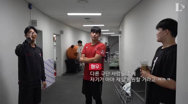 [잡담] 아 나 이 조합 기대했는데 이적해서 같은 드림팀되어부럿어.. | 인스티즈