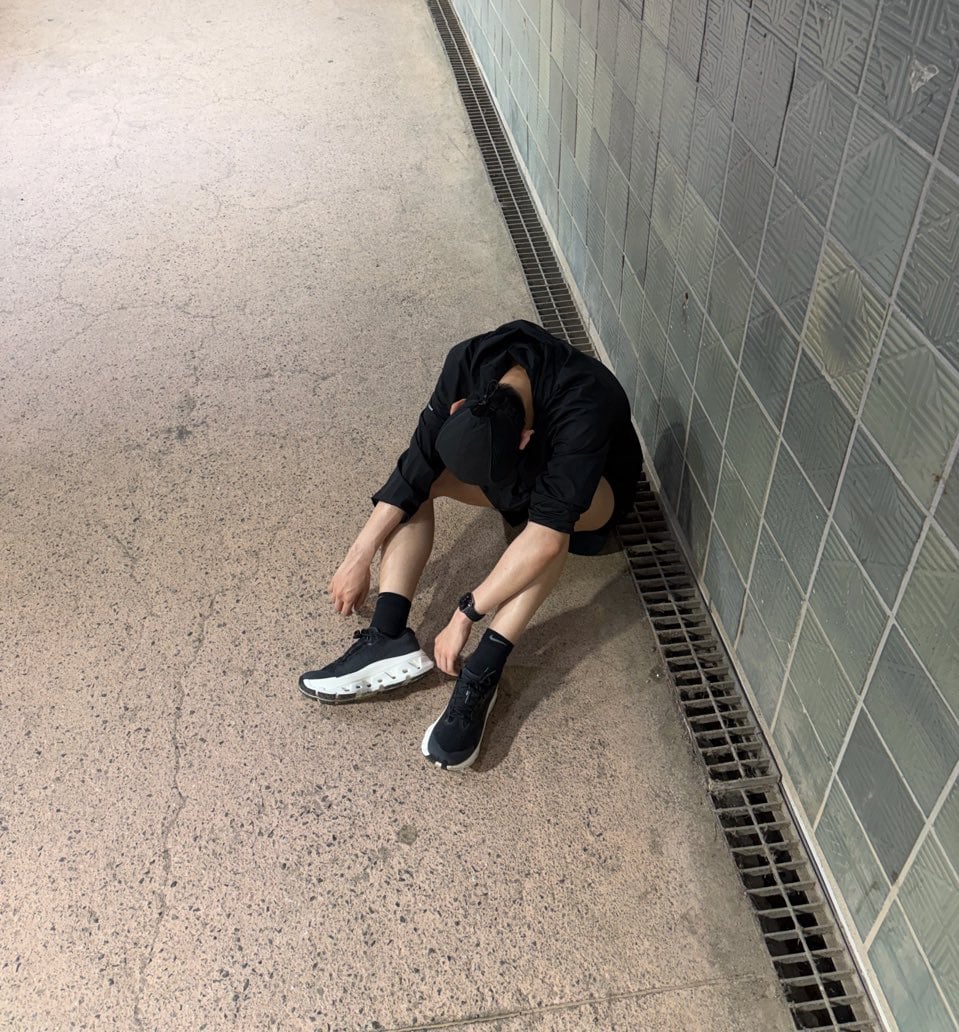 [잡담] 백현 방금 보내준 사진 이거 뭐지 | 인스티즈