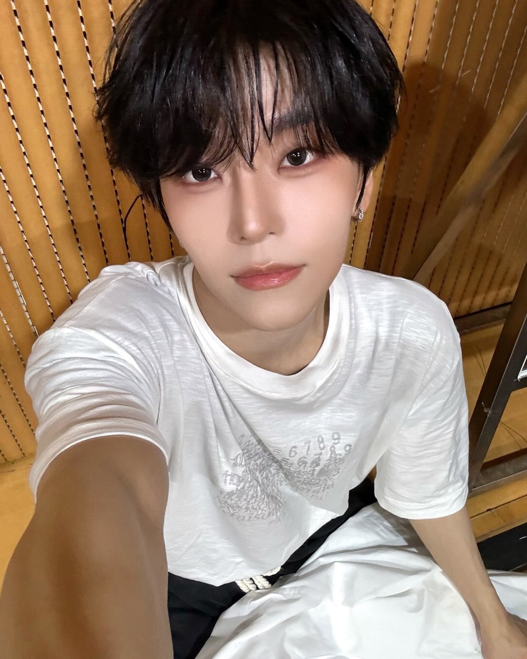 [잡담] 허씬롱 개쳐잘생김;( | 인스티즈