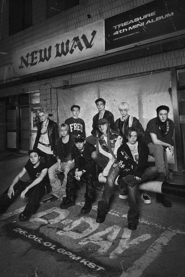 [정보/소식] 트레저, 오늘(1일) 미니 4집 'NEW WAV' 컴백…선주문 100만 장 돌파 '밀리언셀러 청신호' | 인스티즈